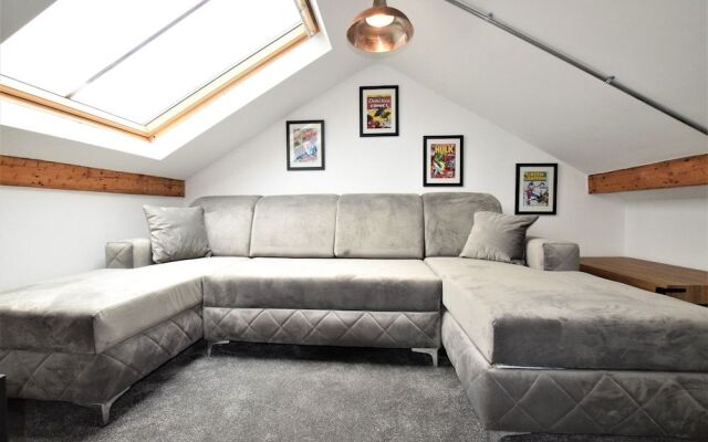 Your Apartment The Loft 11