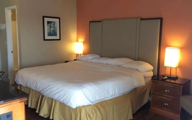 Willow Inn & Suites