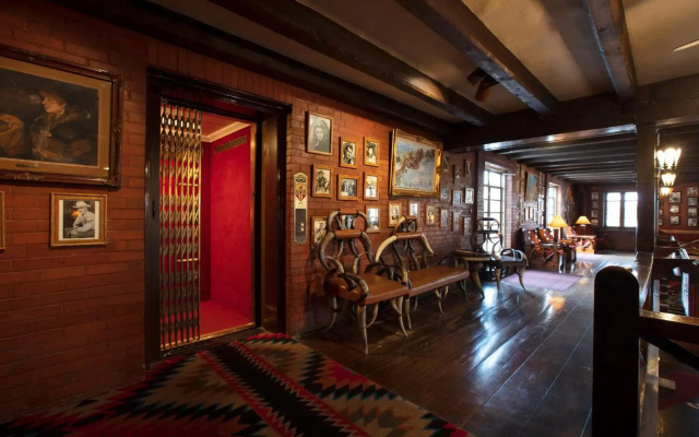 Hotel El Rancho