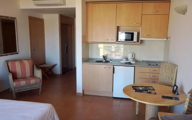 NH Marina Portimao Resort