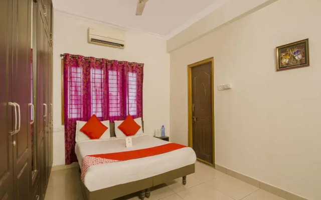 OYO 13193 Rockline Comfort Stay