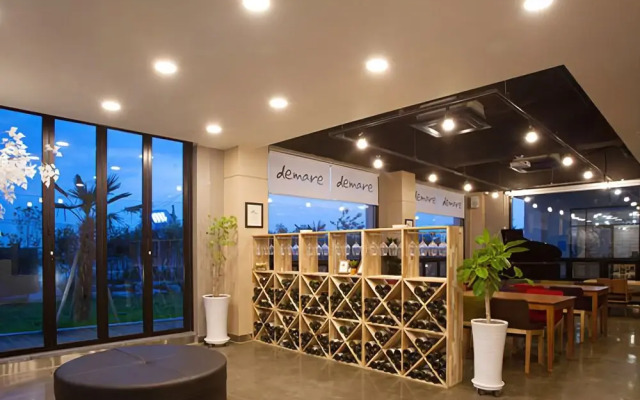 Yeosu Demare Pool Villa