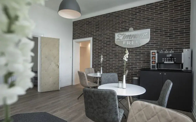 Zimmer FREI Boardinghouse