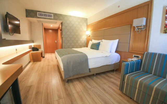 Aymira Hotel & Spa