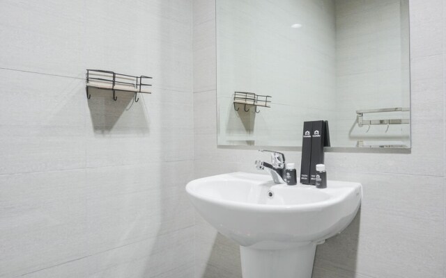 Luxury Design 2Br At Ciputra International Apartment