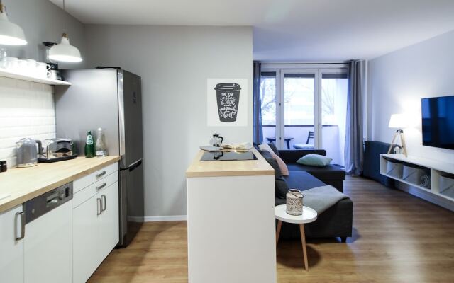 Powisle Riverside Apartment