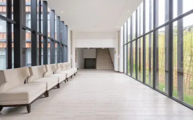 Joy 87. 8 Music Hotel