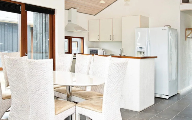 8 Person Holiday Home in Ulfborg-by Traum