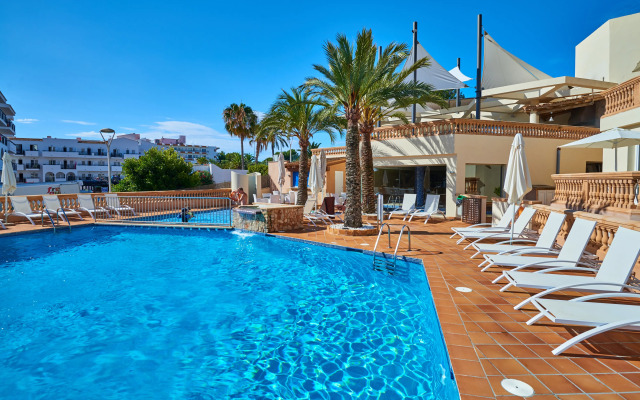 Apartamentos Azul Playa