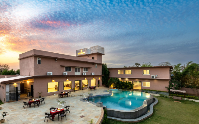 Goldmark resort churna in satpura national park