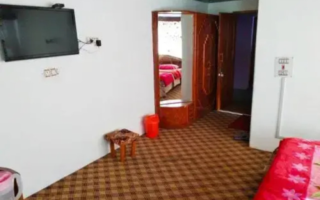 Hotel Diamond Palace