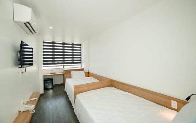 CIEN Hotel