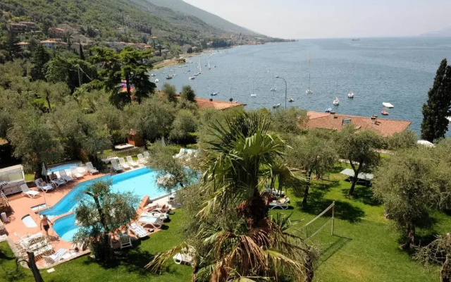 Hotel Baia Verde