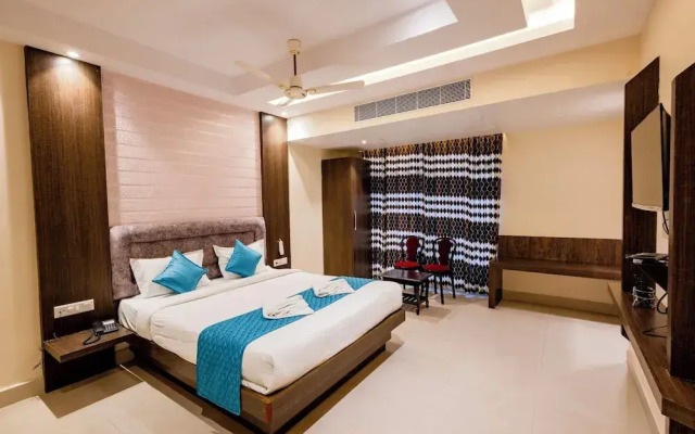 Hotel Serene Palace