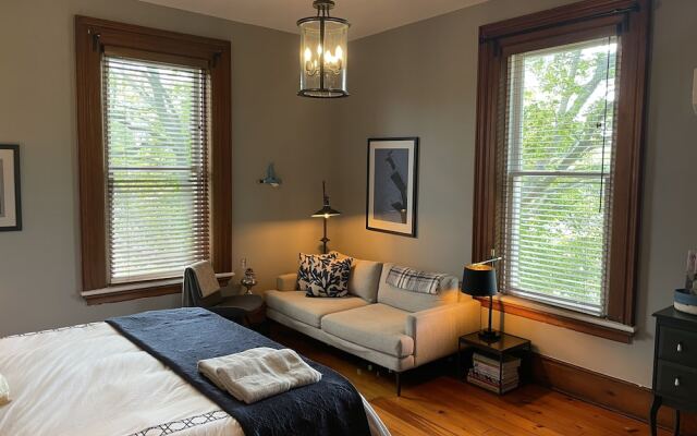 The Eddie Hotel and Farm