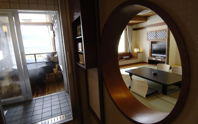 KITAKOBUSHI SHIRETOKO Hotel & Resort