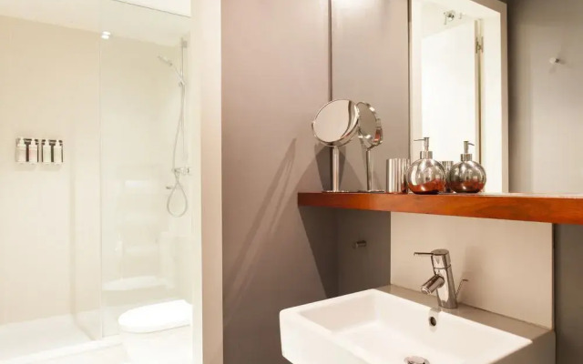 DestinationBCN Apartment Suites