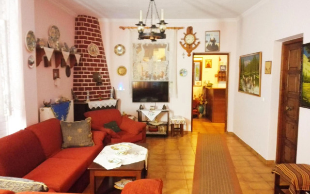Haravgi Hotel