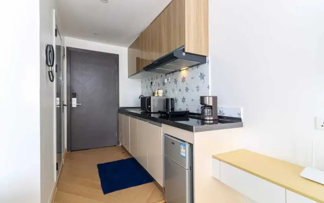 Upperhill View Palace Apartment