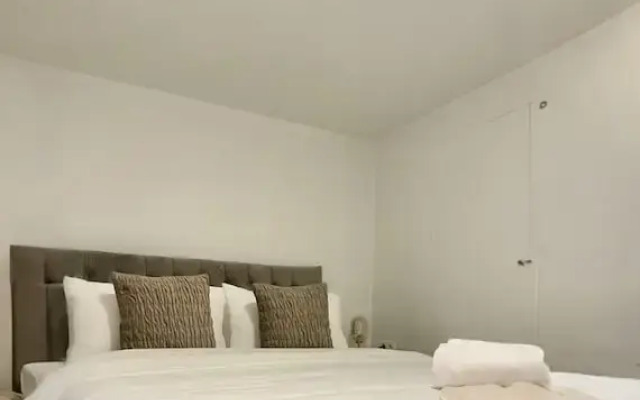 One Lux Stay near Antwerp Central