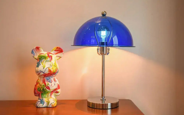 Wind Sleeping Color Hotel