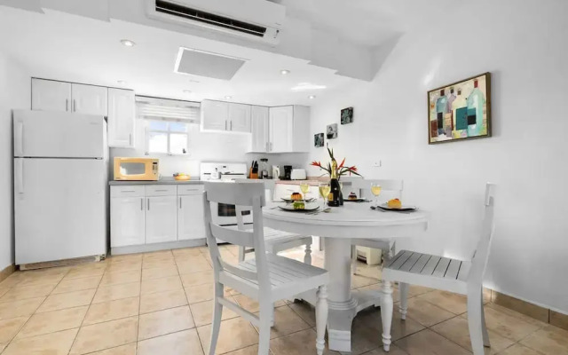 1BR Condo Wacamaya Condos Great Pool Location