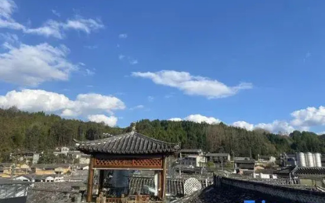 Tengchong Heshun Home Inn