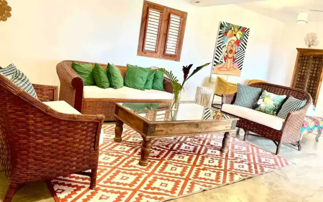 Casa flor vista al mar