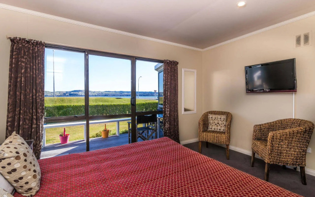 Accent on Taupo