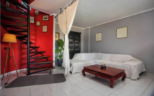 Villa Lilienne - Tranquil Escape With Private Garden Balcony