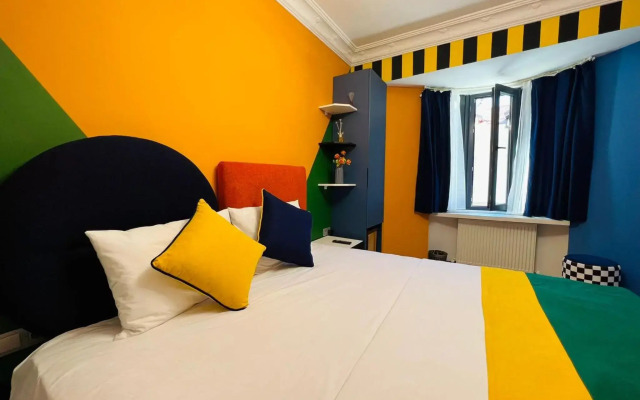 Apex Hotel