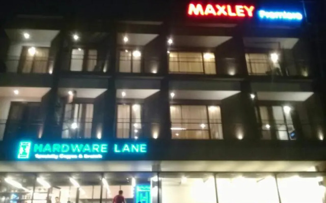 Maxley Premiere