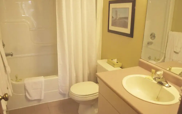 Trillium Resort & Spa