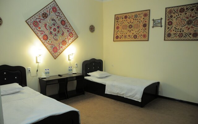 Hotel Al Bukhari B&B And Suzani Boutique