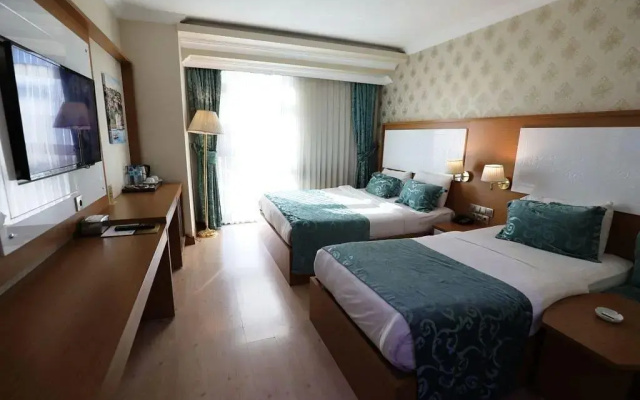 Haldi Hotel