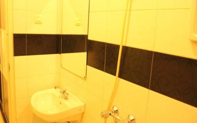 Pondok Ruby Makassar Hotel