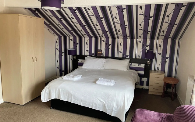 The Arncliff Hotel