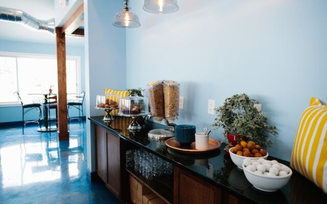 Breakers Resort & Beach Bar