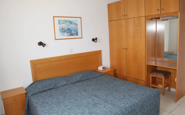 Maistrali Hotel Apartments & Bungalows