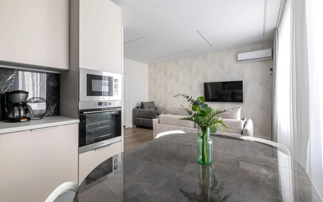 Apartments on Levo-Bulachnaya street 50