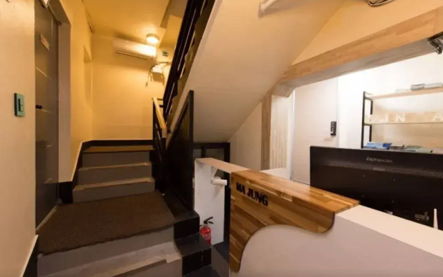 Majung Haus - Hostel