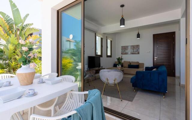 Sea La Vie 3-BR Villa in Protaras