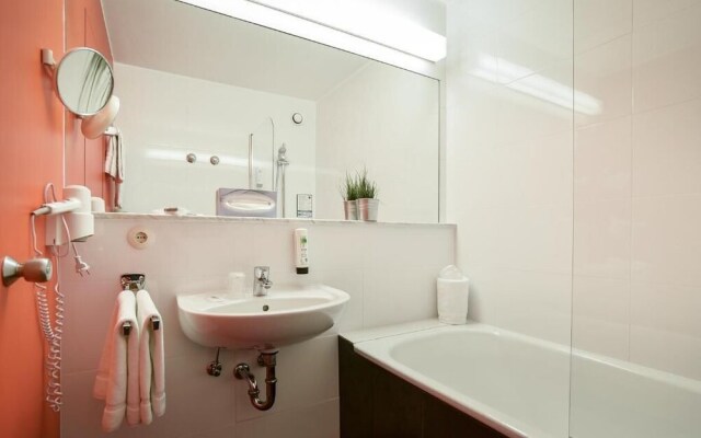 KONTAKTLOS Hotel Am Kappelberg KONTAKTLOS