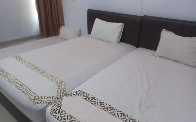 Capital O 93872 Natura Guest House Syariah Near alun alun kota purwokerto