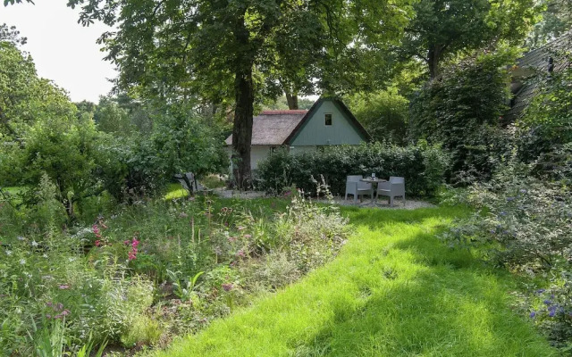Romantic holiday home in Bergen North Holland with terrace