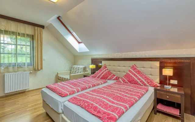 Pool Villa Silva Marija - App 206