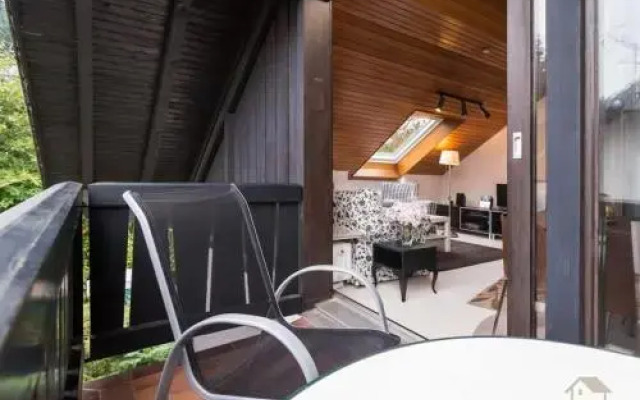 Aixpress Apartment