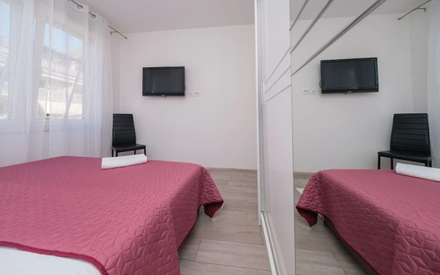 Split City Apartment