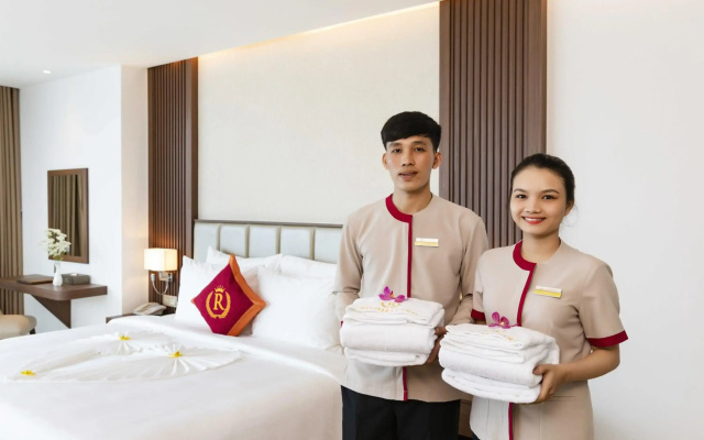 Regalia Gold Hotel – Guest Rooms – Nha Trang