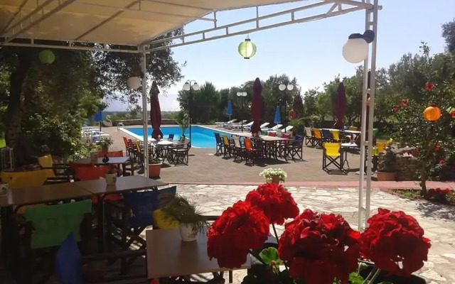 Drosia Rooms